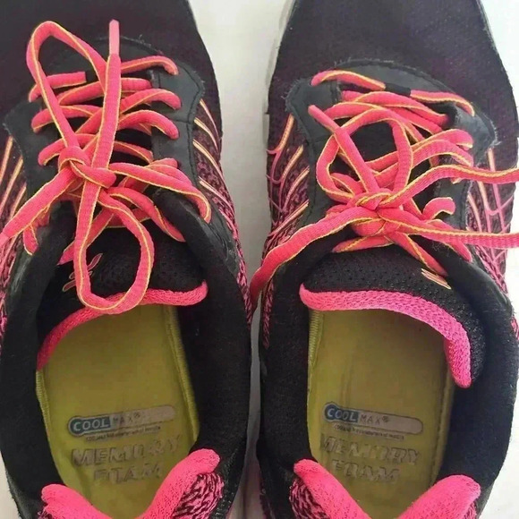 FILA Cool Max Sneaker Size 8 - Picture 5 of 8